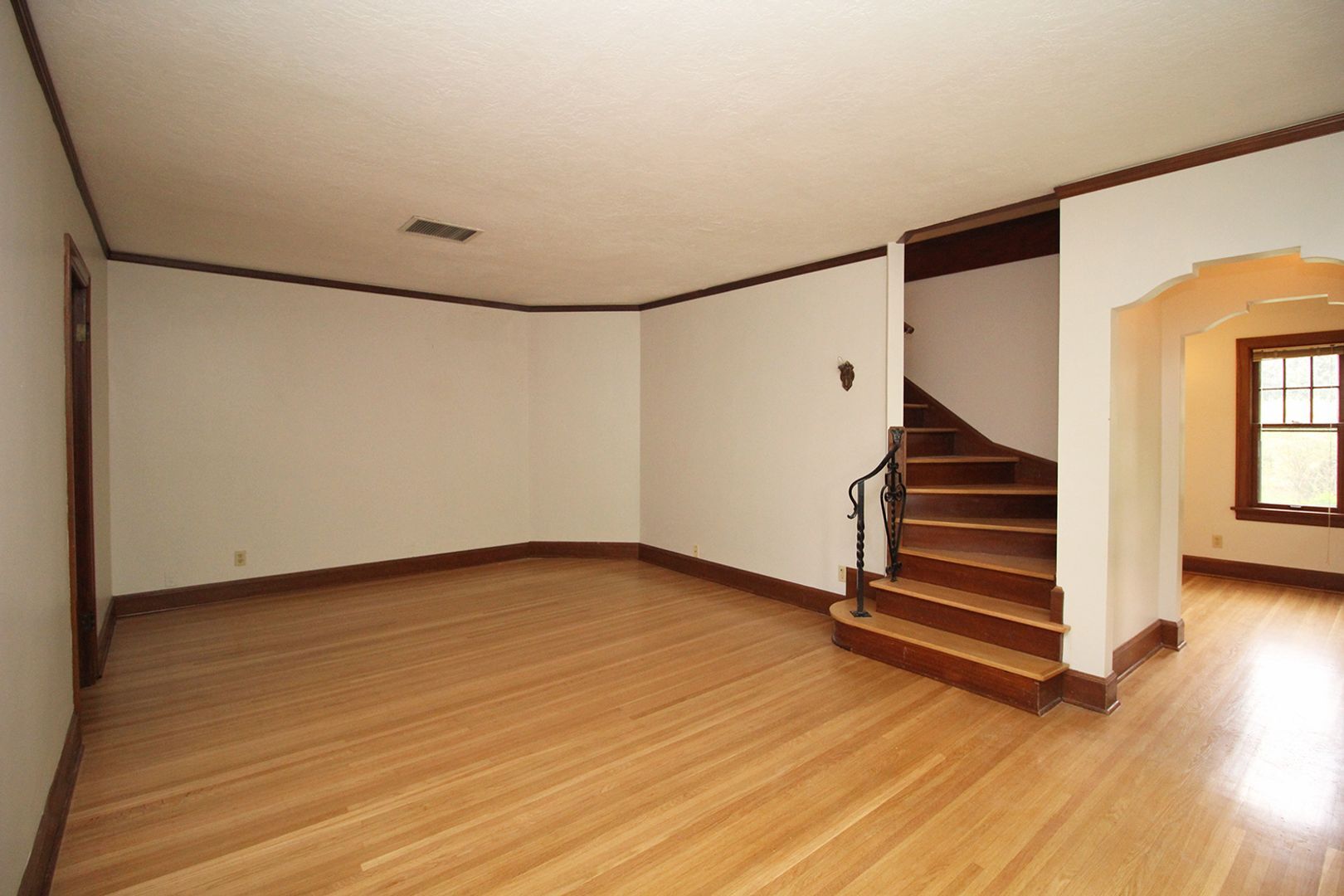 Building Photo - 2904-2914 SE Washington St & 606 SE 29th Ave