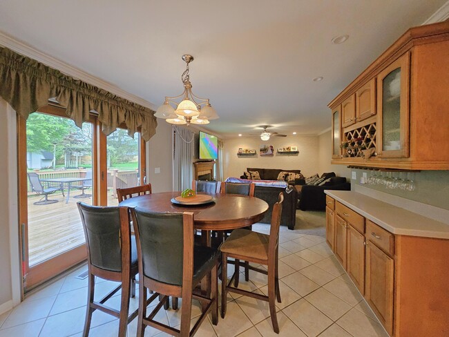 Building Photo - 5429 Bluebell Ct