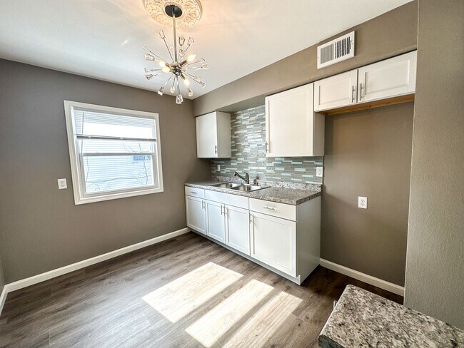 Building Photo - 5677-5679 N 61st St. (Duplex)