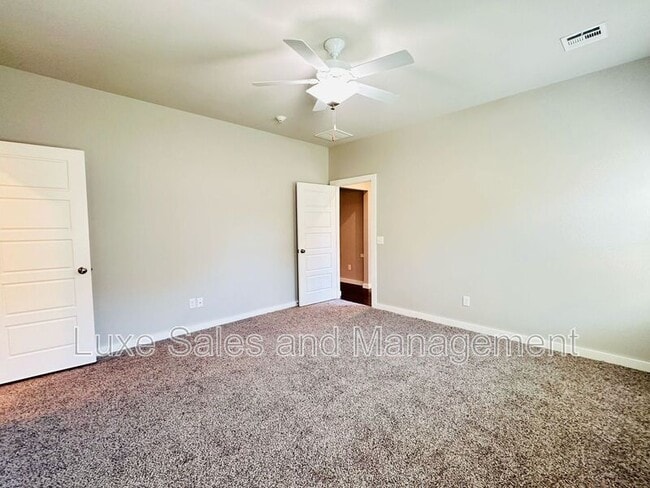 Building Photo - 2116 Camino Del Plaza Ln