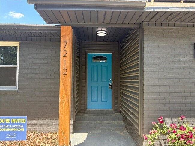 Building Photo - 7212 Reedy Creek Dr