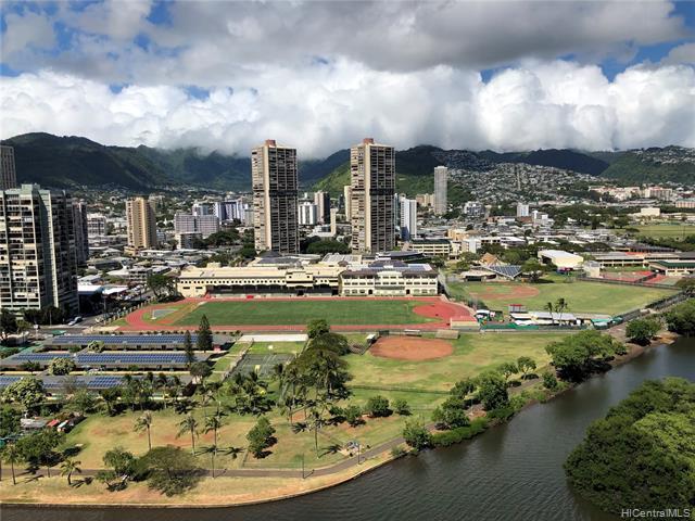 Building Photo - 2211 Ala Wai Blvd