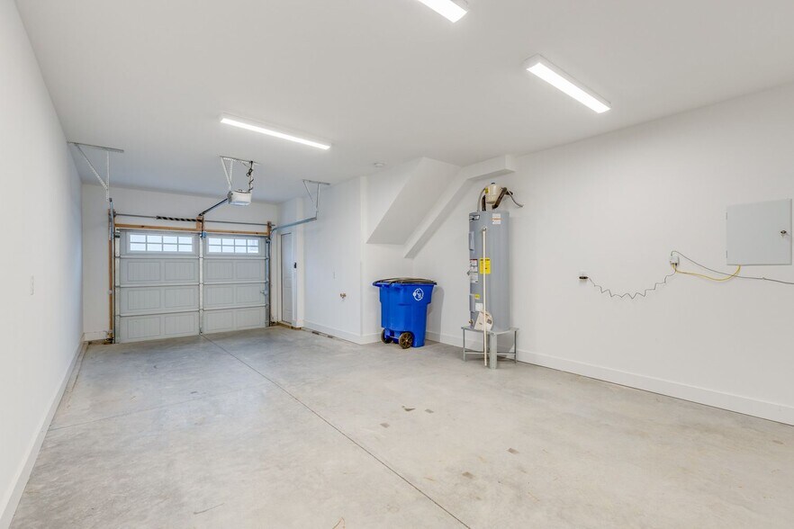 Building Photo - 105 Harper Lndg