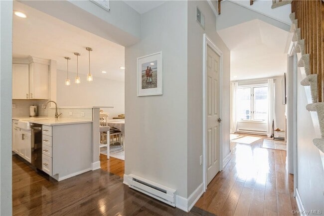 Building Photo - 29 Krystal Dr