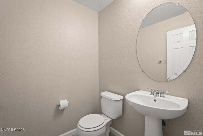 Building Photo - 3988 Dominus Dr
