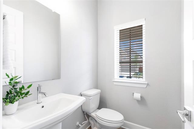 Building Photo - 2229 Preston Bend St