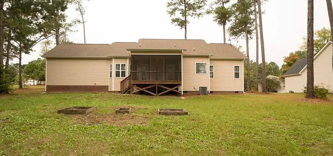 Building Photo - 45 Crabtree Ct