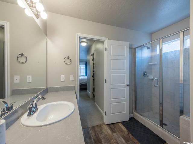 Master Bath - 2267 W 500 S