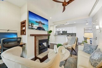 Building Photo - 7020 Stagecoach Rd