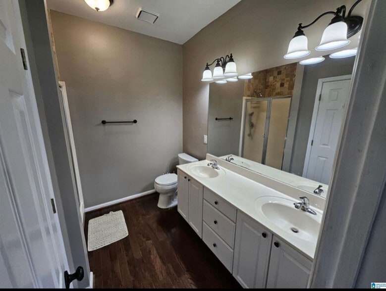 Building Photo - 6882 Pannell Rd