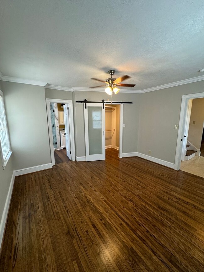 Building Photo - Beautifully Remodeled 4-Bedroom Home with ...