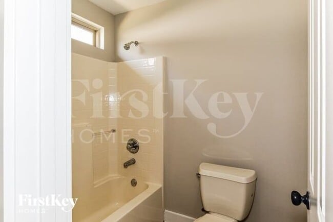 Building Photo - 1017 Emerald Ridge Dr