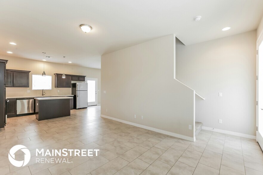 Building Photo - 2000 N 36th St