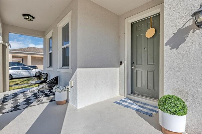 Building Photo - 3471 Dovetail Ave