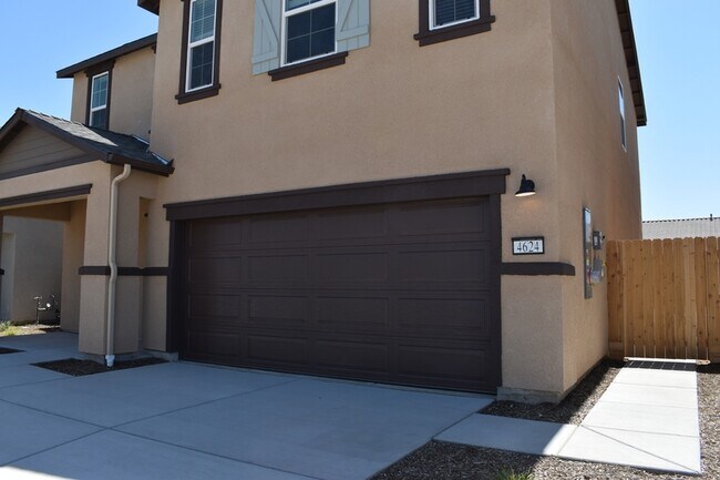 Building Photo - 4624 Athena Dr