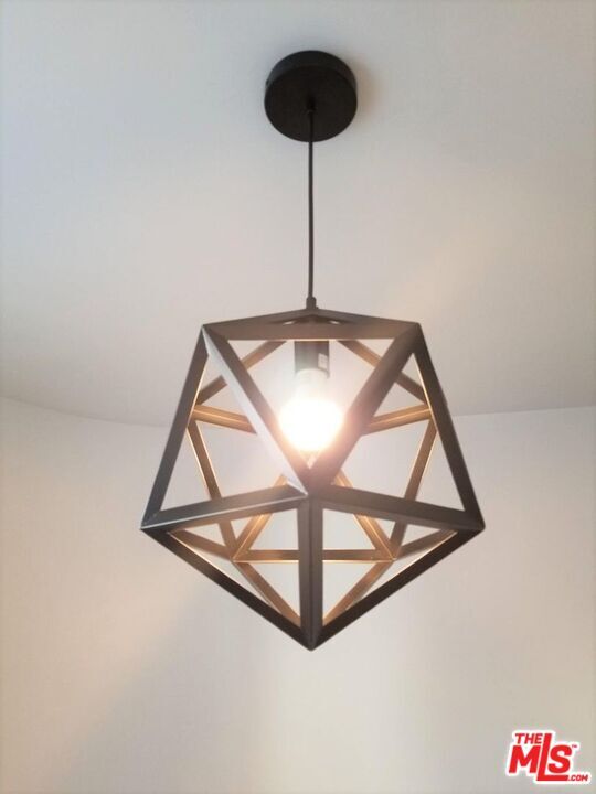 Building Photo - 1462 S Shenandoah St