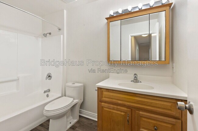 Building Photo - 4435 Tremont St