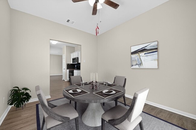 Building Photo - 7126 White Willow Ln