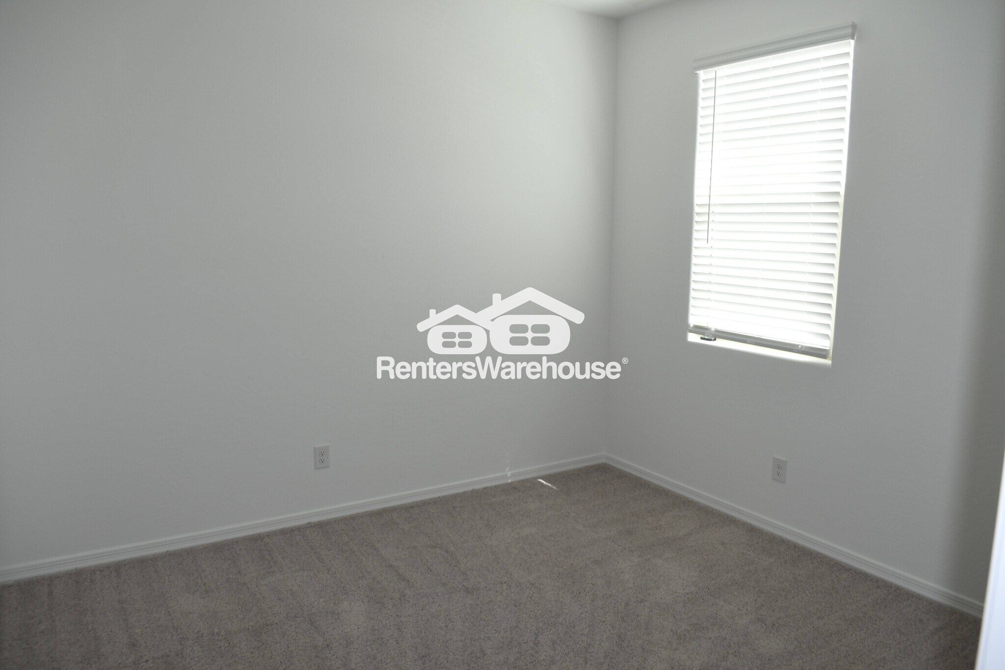 Building Photo - 2700 N 216th Ave