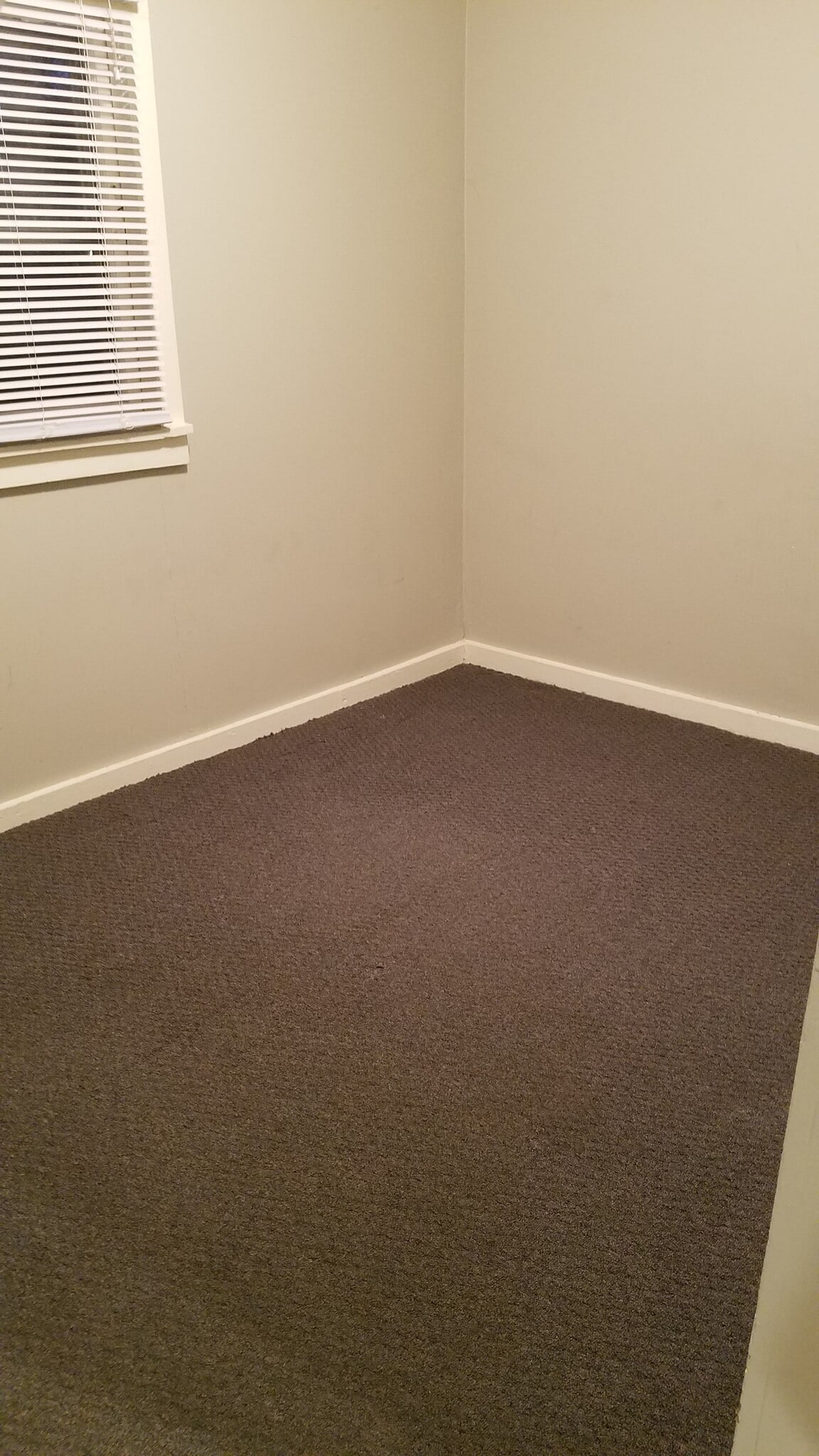 Bedroom - 103 12th W St