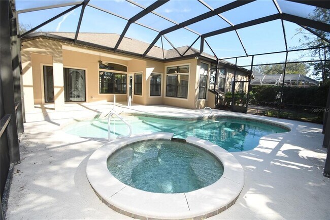 Building Photo - 16 Eastlake Dr