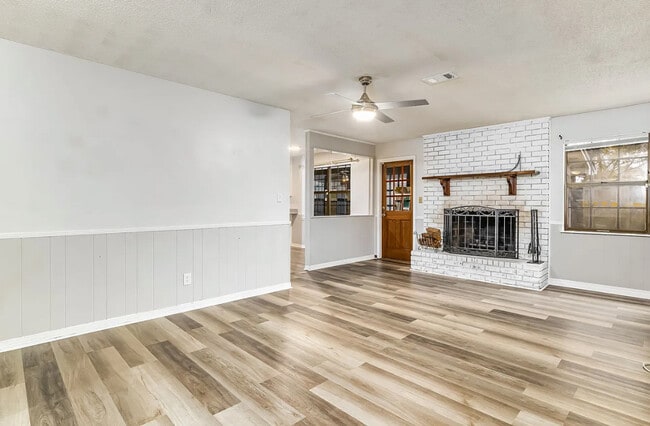 Building Photo - 4324 Grant St