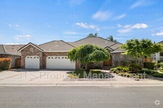 Building Photo - 7723 River Landing Dr