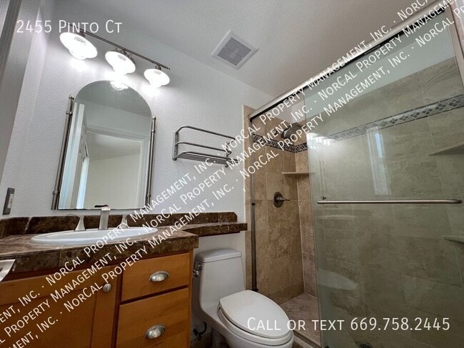 Building Photo - 2455 Pinto Ct