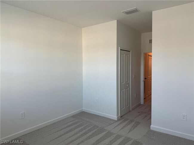 Building Photo - 14173 Gardeners Way