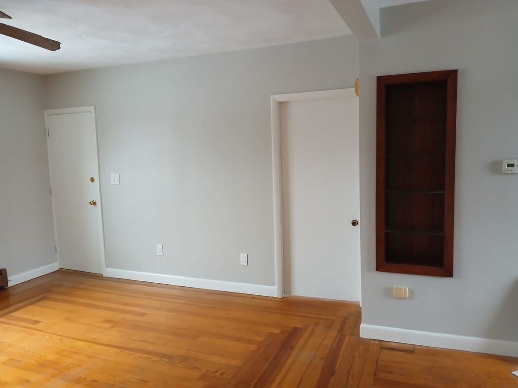 Building Photo - 20 Warwick Neck Ave