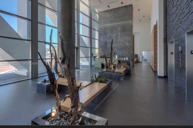 Building Photo - 888 Biscayne Blvd