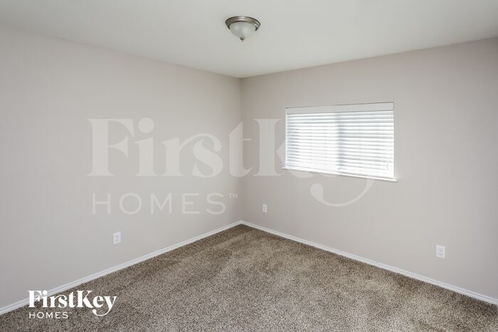 Building Photo - 206 Plantation Dr