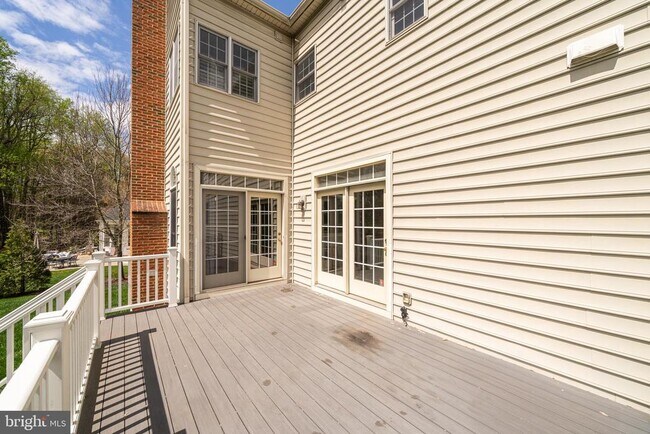 Building Photo - 40456 Lenah Run Cir