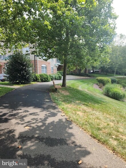 Building Photo - 12170 Abington Hall Pl