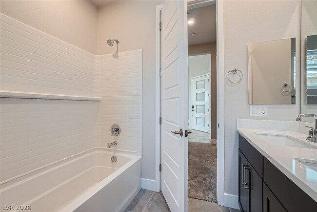 Building Photo - 5024 Terramont Dr