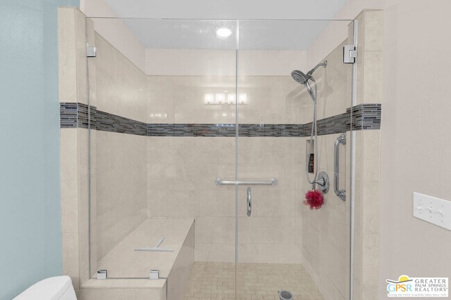 Building Photo - 3657 Quiet Side St