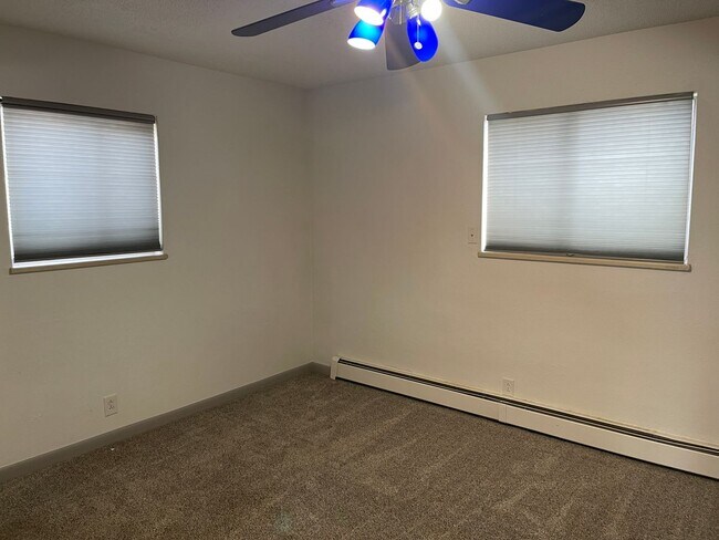 Building Photo - 611 35th Ave