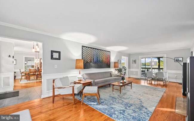 Building Photo - 18505 Cabin Rd