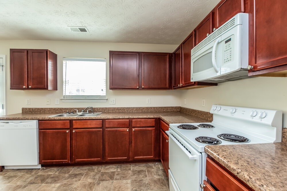 Building Photo - 331 Cobblestone Ct