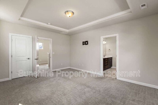Building Photo - 235 McCormick Dr