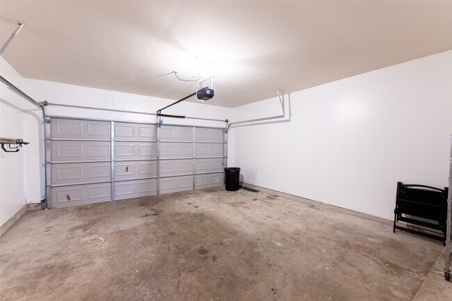 Building Photo - 11510 Alcott Dr