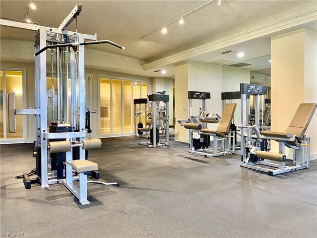 Building Photo - 14380 Riva Del Lago Dr