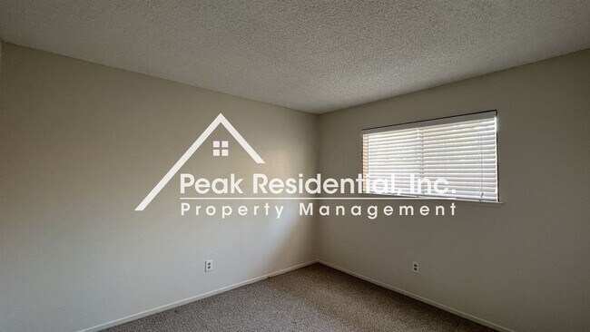 Building Photo - 3 br, 2 bath House - 5912 Birchglade Way