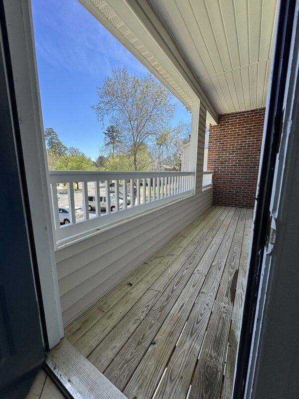 Building Photo - 1109 Turtle Creek Rd