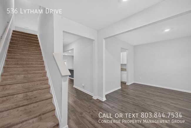 Building Photo - 536 Lytham Dr