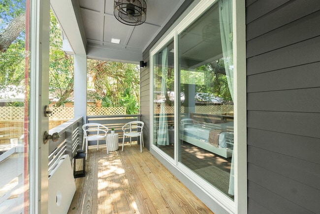 Building Photo - 52 Florida Ave