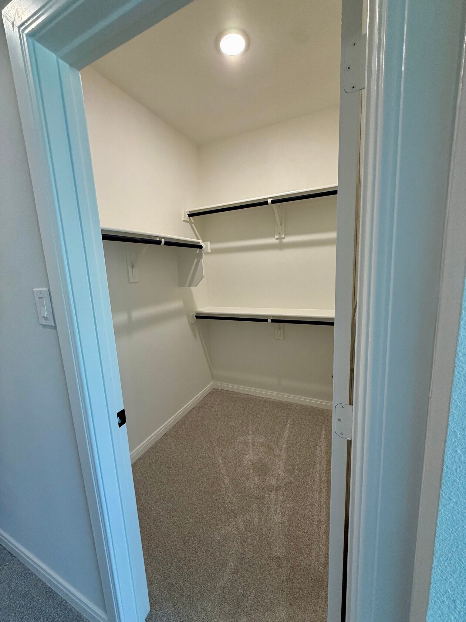 Building Photo - 1502 Roundup Way