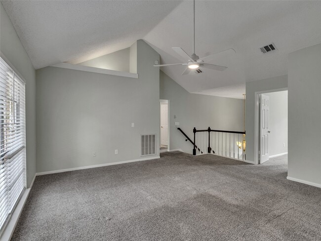 Building Photo - 22 Windledge Pl