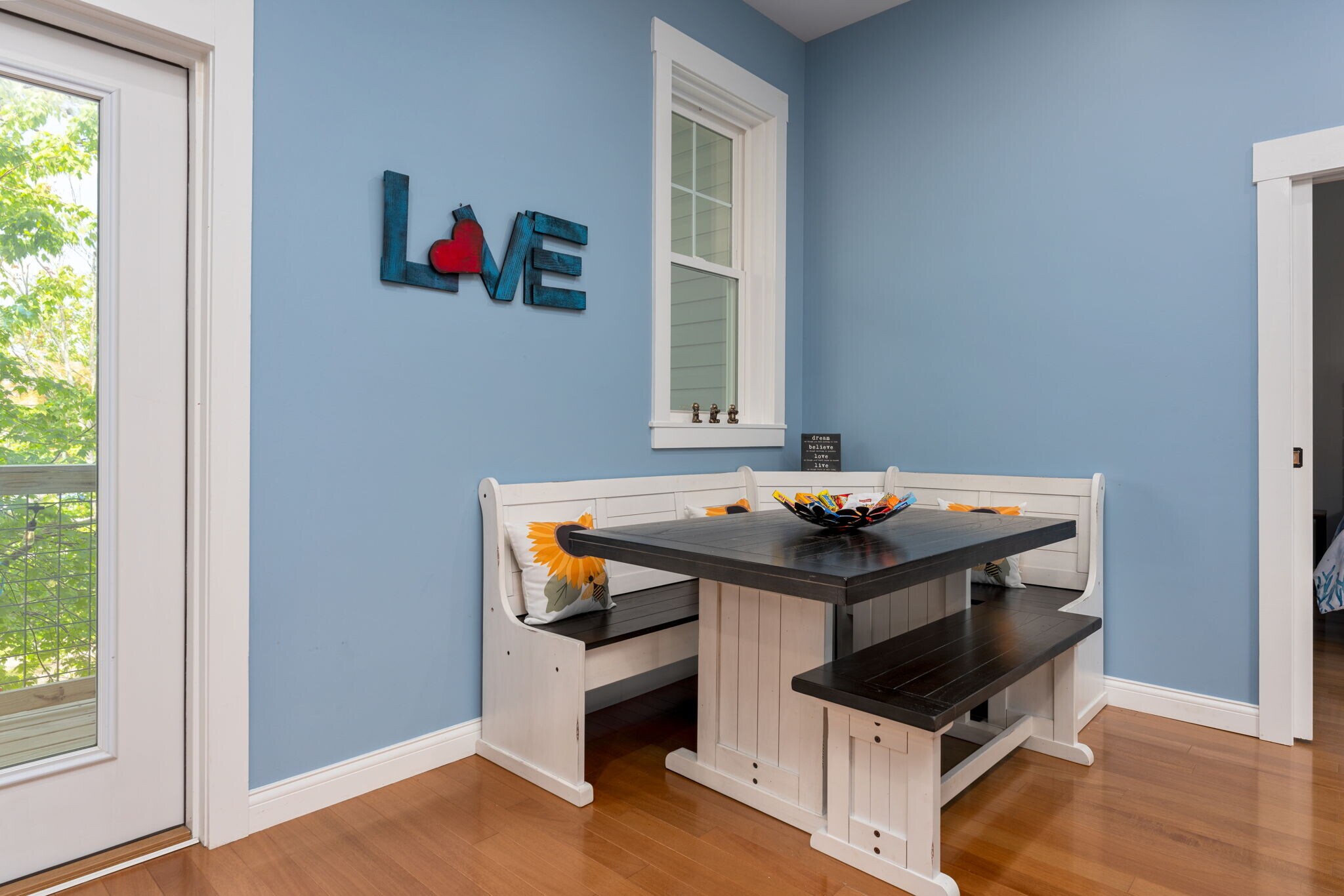 Building Photo - 211 Lewis Dr