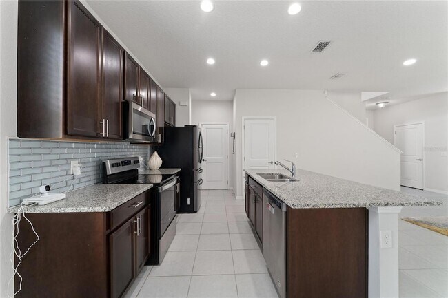 Building Photo - 3832 Corona Ct